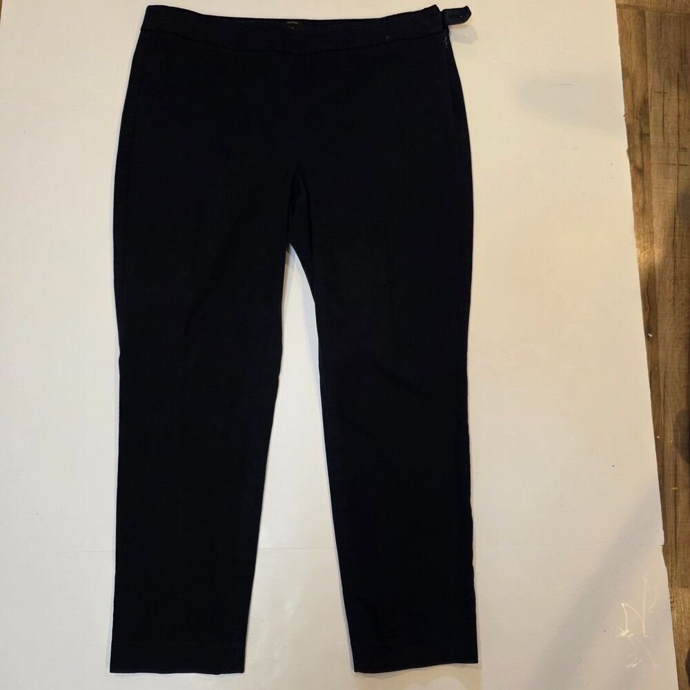 TALBOTS Petites “Stretch” Size 12P Navy Dress Pants- Excellent Condition
